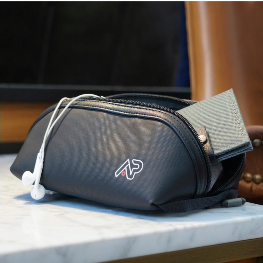 Tech travel bag
